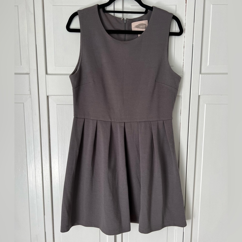 Forever 21 Gray Babydoll Dress, Size Large